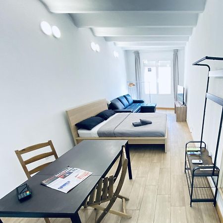 Apl Sants Lofts Bcn Fira Camp Nou Daire Barselona Dış mekan fotoğraf