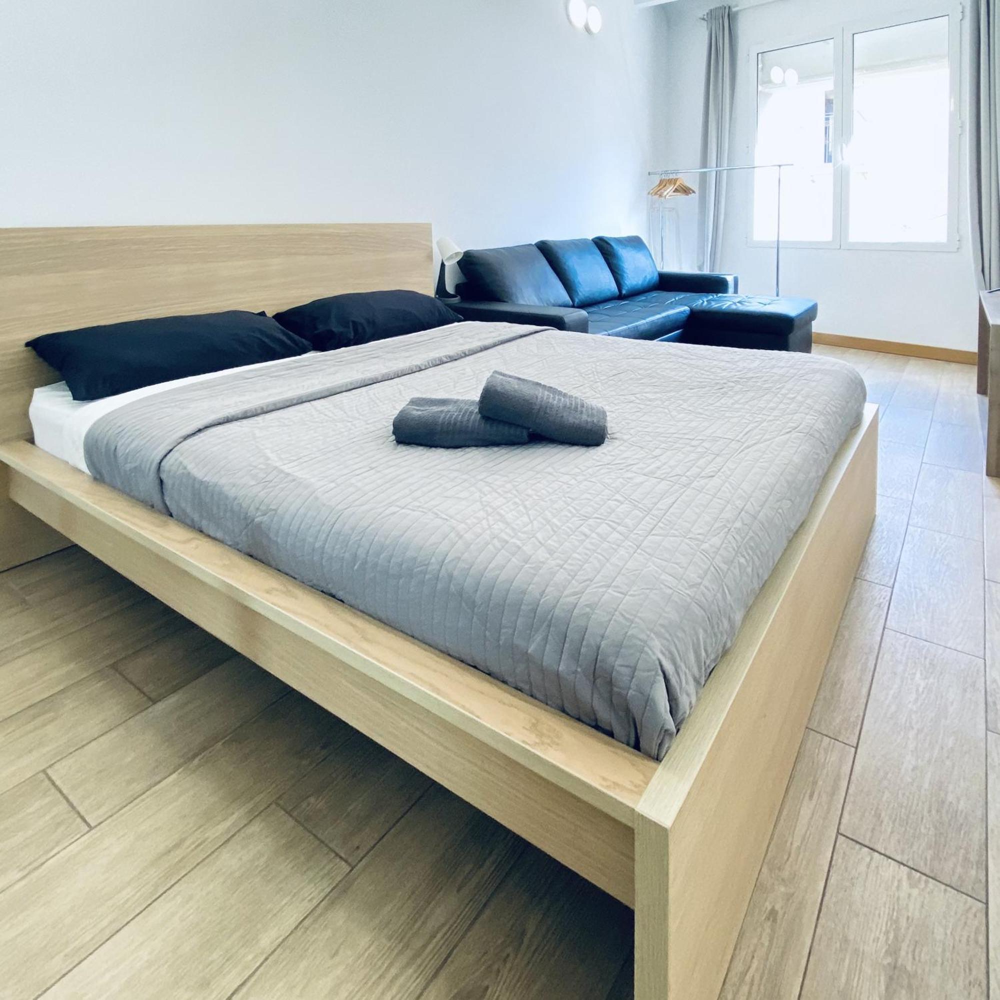 Apl Sants Lofts Bcn Fira Camp Nou Daire Barselona Dış mekan fotoğraf