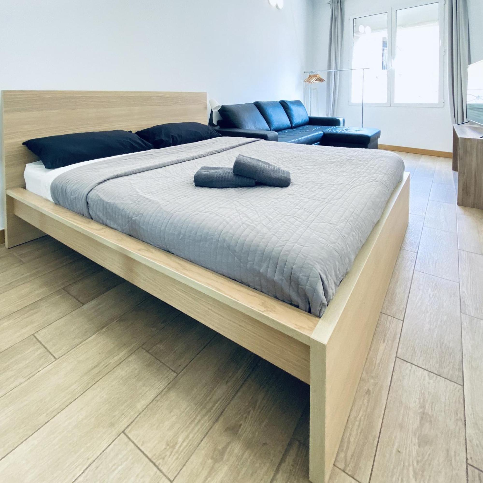 Apl Sants Lofts Bcn Fira Camp Nou Daire Barselona Dış mekan fotoğraf